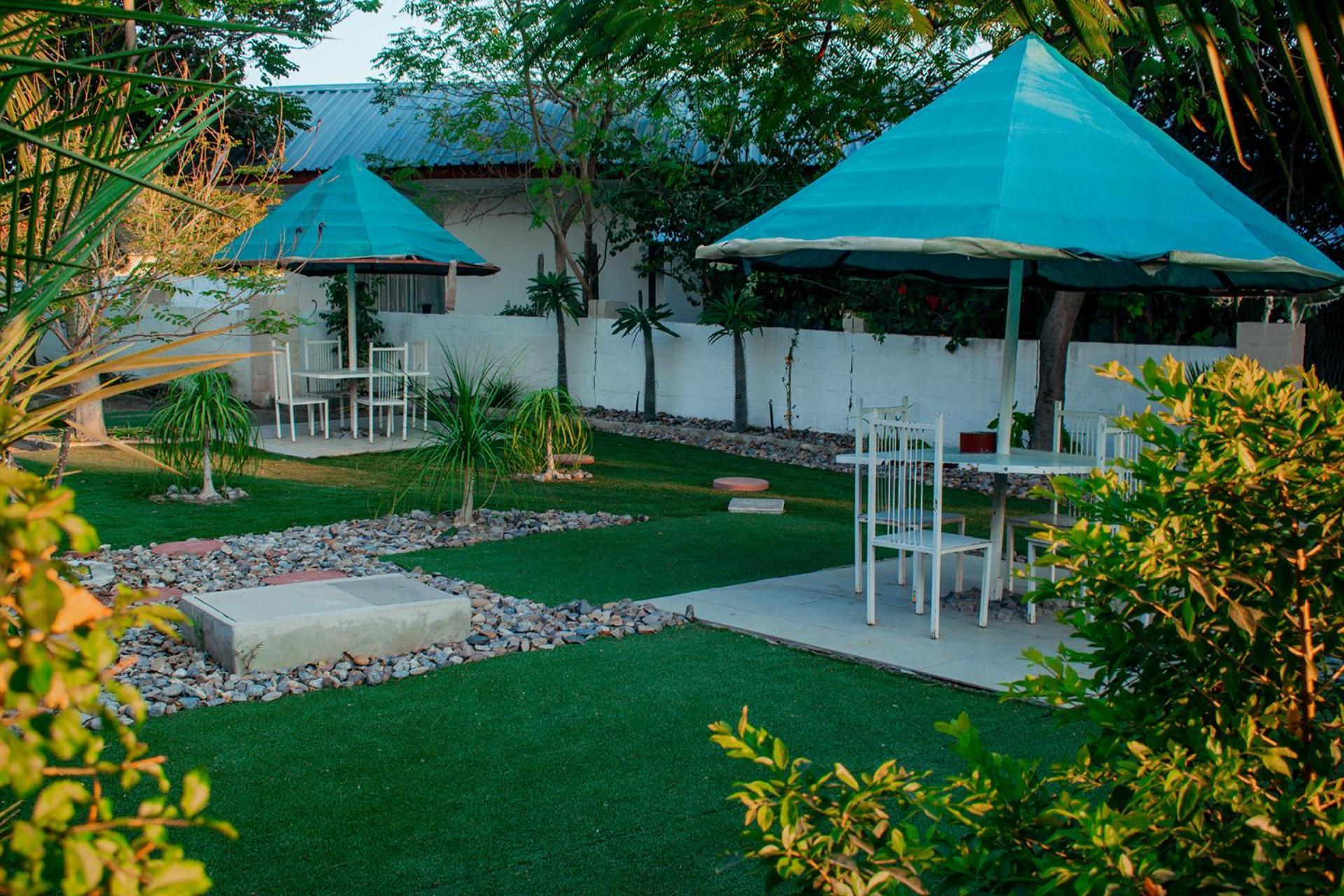 Dolar Lodges & Tours Maun Luaran gambar